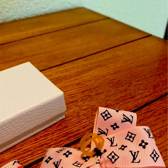 *HP NEW & UNWORN TOP KNOT BOW FOR YOUR SMALL DOG - Picture 4 of 6